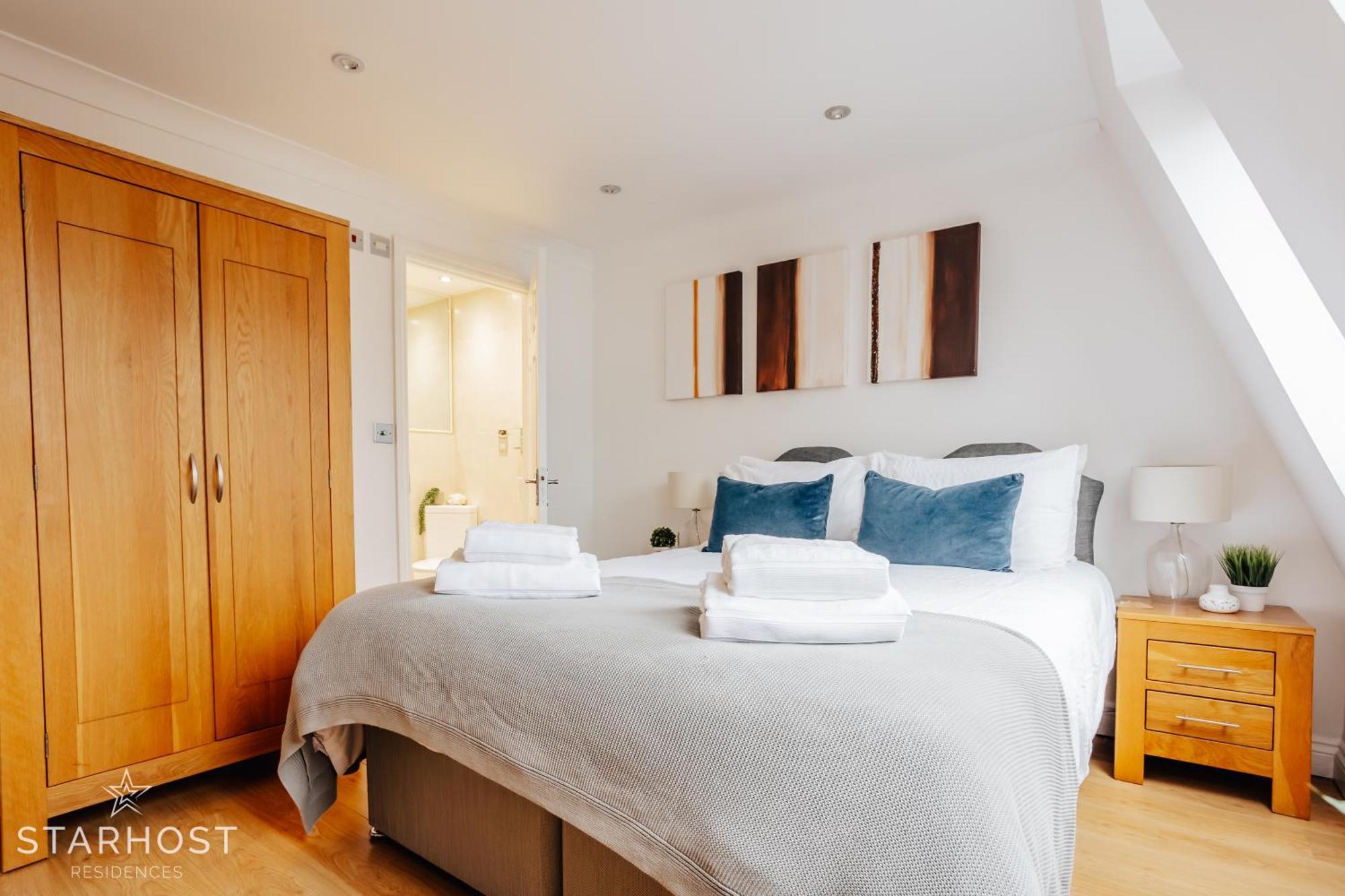 ניוברי Central 3 Bed Apartment At Regents Court, Newbury מראה חיצוני תמונה